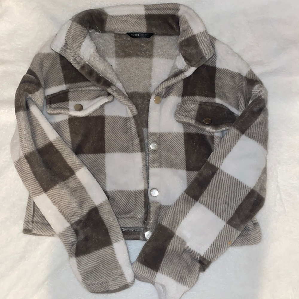 Fluffy Gray Plaid Cropped Sweater